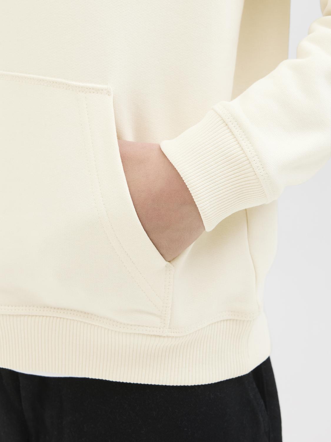model_shot-detail